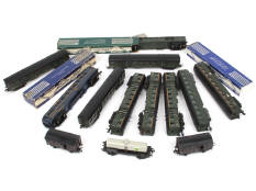 HORNBY 'HO' (15)