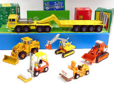 GAMA & TOMICA DANDY (6)