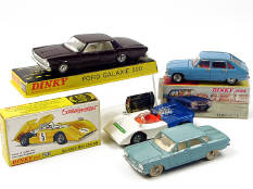 DINKY TOYS (4)