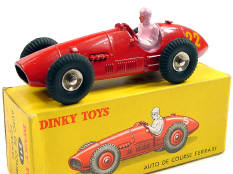 DINKY TOYS FRANCE (1)