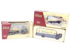 CORGI TOYS (GB) (2)