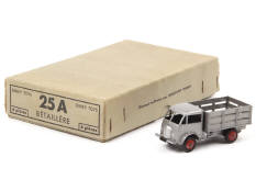 DINKY TOYS (FRANCE) (2)