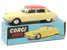 CORGI TOYS (GB) (1)