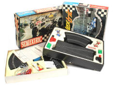 SCALEXTRIC (2)