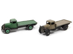 DINKY TOYS (GB) (2)