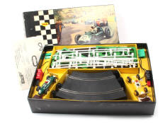 SCALEXTRIC (FRANCE) (1)