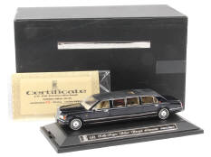 PAUL MODEL COLLECTIBLES (1)