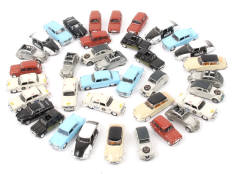 UNIVERSAL HOBBIES (CHINE) (30)