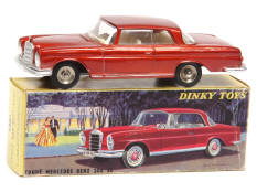 DINKY TOYS (FRANCE) (1)