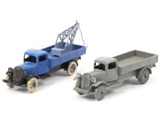 DINKY TOYS (FRANCE) (2)