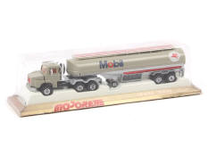 MAJORETTE (FRANCE) (1)