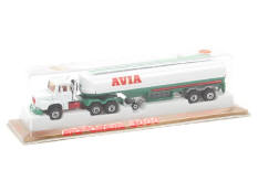 MAJORETTE (FRANCE) (1)