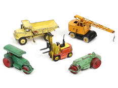 DINKY TOYS (GB) (5)