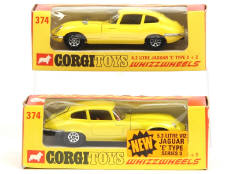 CORGI TOYS (GB) (2)