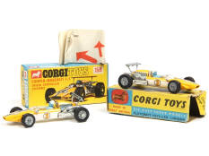 CORGI TOYS (GB) (2)