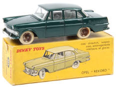 DINKY TOYS (FRANCE) Série HARRIS (1)