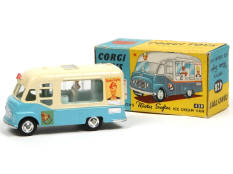 CORGI TOYS (GB) (1)