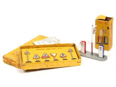 DINKY TOYS (FRANCE) (2)