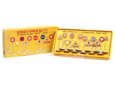 DINKY TOYS (GB) (1)