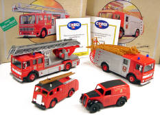 CORGI TOYS & LLEDO (4)