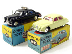 CORGI TOYS (GB) (2)
