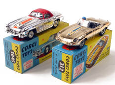 CORGI TOYS (GB) (2)