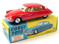 CORGI TOYS (GB) (1)