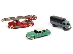 DINKY TOYS (FRANCE) (3)