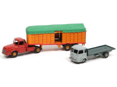 DINKY TOYS (FRANCE) (2)