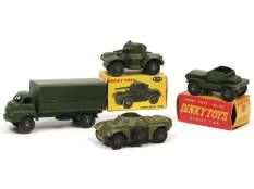 DINKY TOYS (GB) (4)