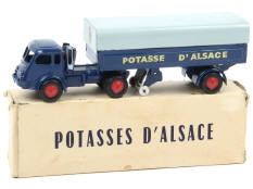 C.I.J. (FRANCE) (1)