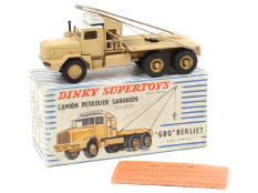 DINKY TOYS (FRANCE) (1)
