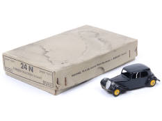 DINKY TOYS (FRANCE) (2)