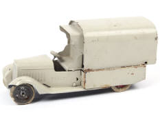 A.R. (FRANCE) (1)
