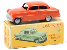 LION-TOYS by JEFE (ESPAGNE) (1)
