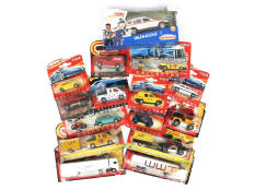 MAJORETTE (FRANCE) (18)