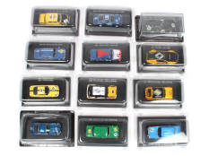 DIVERS (12)