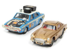 CORGI TOYS (GB) (2)