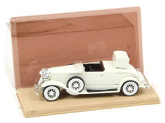 ELEGANCE (FRANCE) (1)