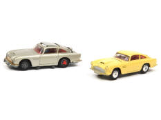 CORGI TOYS (GB) (2)