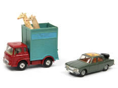 CORGI TOYS (GB) (2)