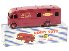 DINKY TOYS (GB) (1)