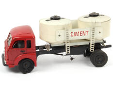 C.I.J. (FRANCE) (1)