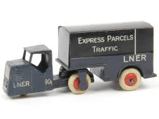 DINKY TOYS (GB) (1)