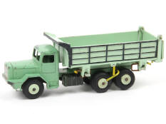 QUIRALU (FRANCE) (1)