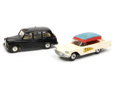 CORGI TOYS (GB) (2)