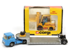 CORGI TOYS (GB) (2)