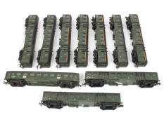 HORNBY 'HO' (10)