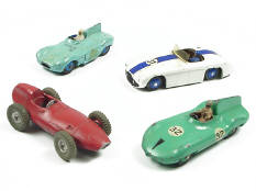 DINKY TOYS (GB) (4)