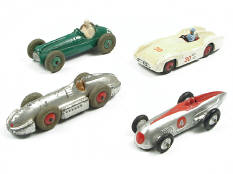 DINKY TOYS (GB) (4)